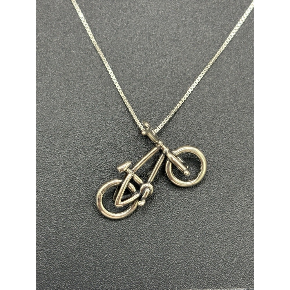 18" New Condition Sterling Silver Bicycle Pendant Necklace Box Charm